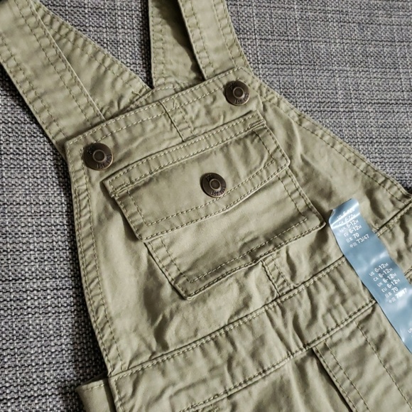 Baby Gap Overall - Picture 3 of 3